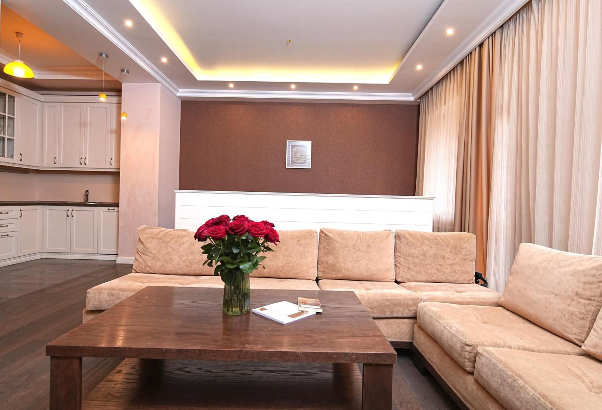 Sweet Home apartments Jerevan Buitenkant foto
