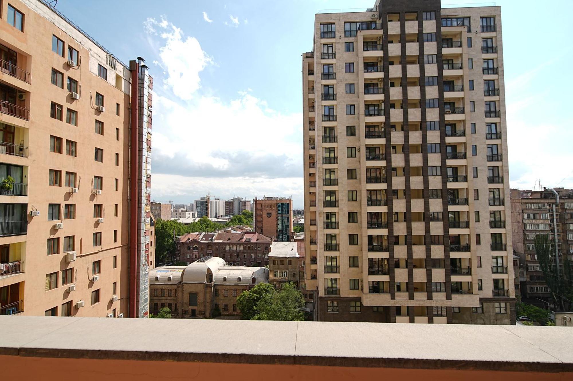Sweet Home apartments Jerevan Buitenkant foto