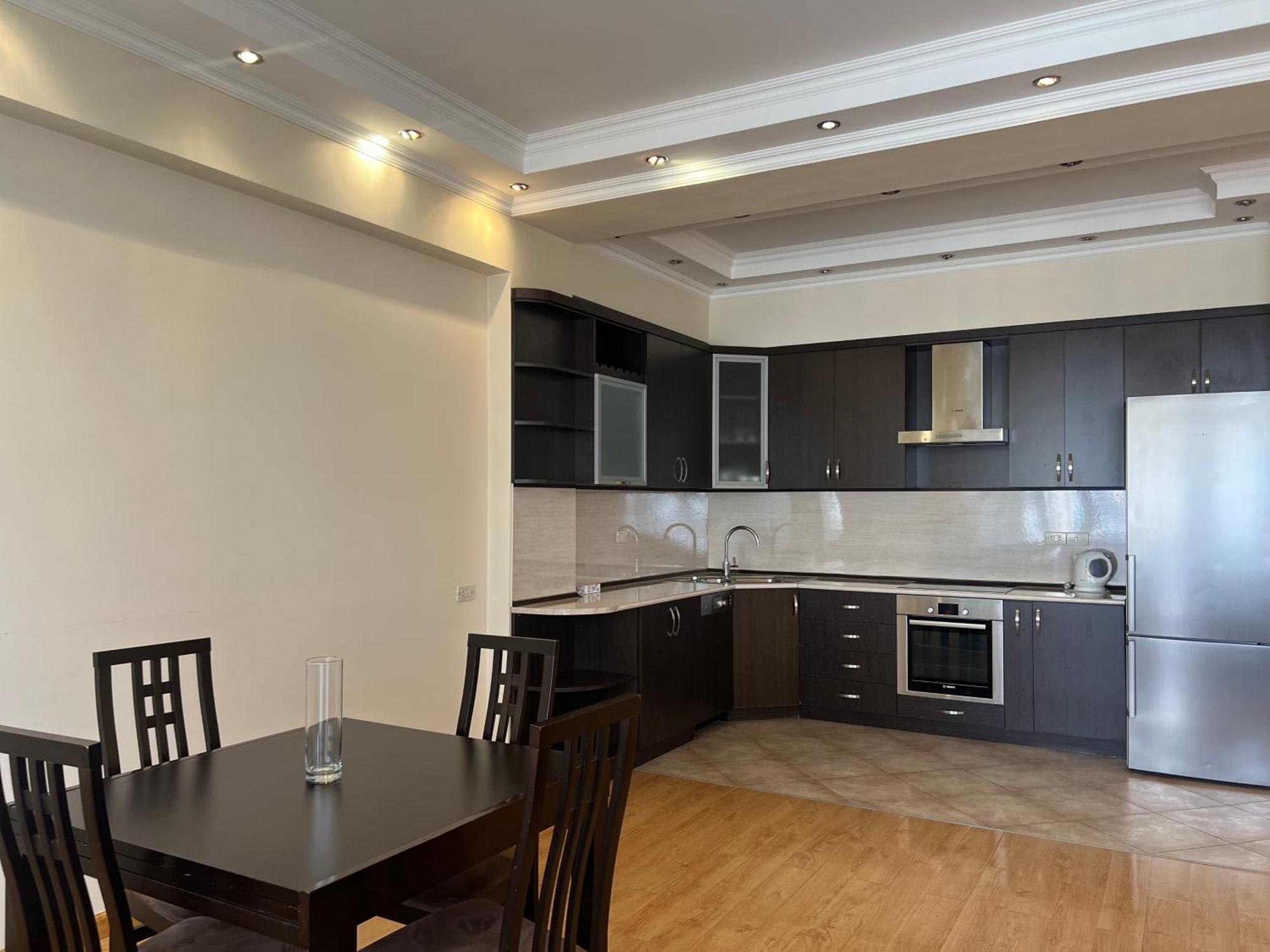 Sweet Home apartments Jerevan Buitenkant foto