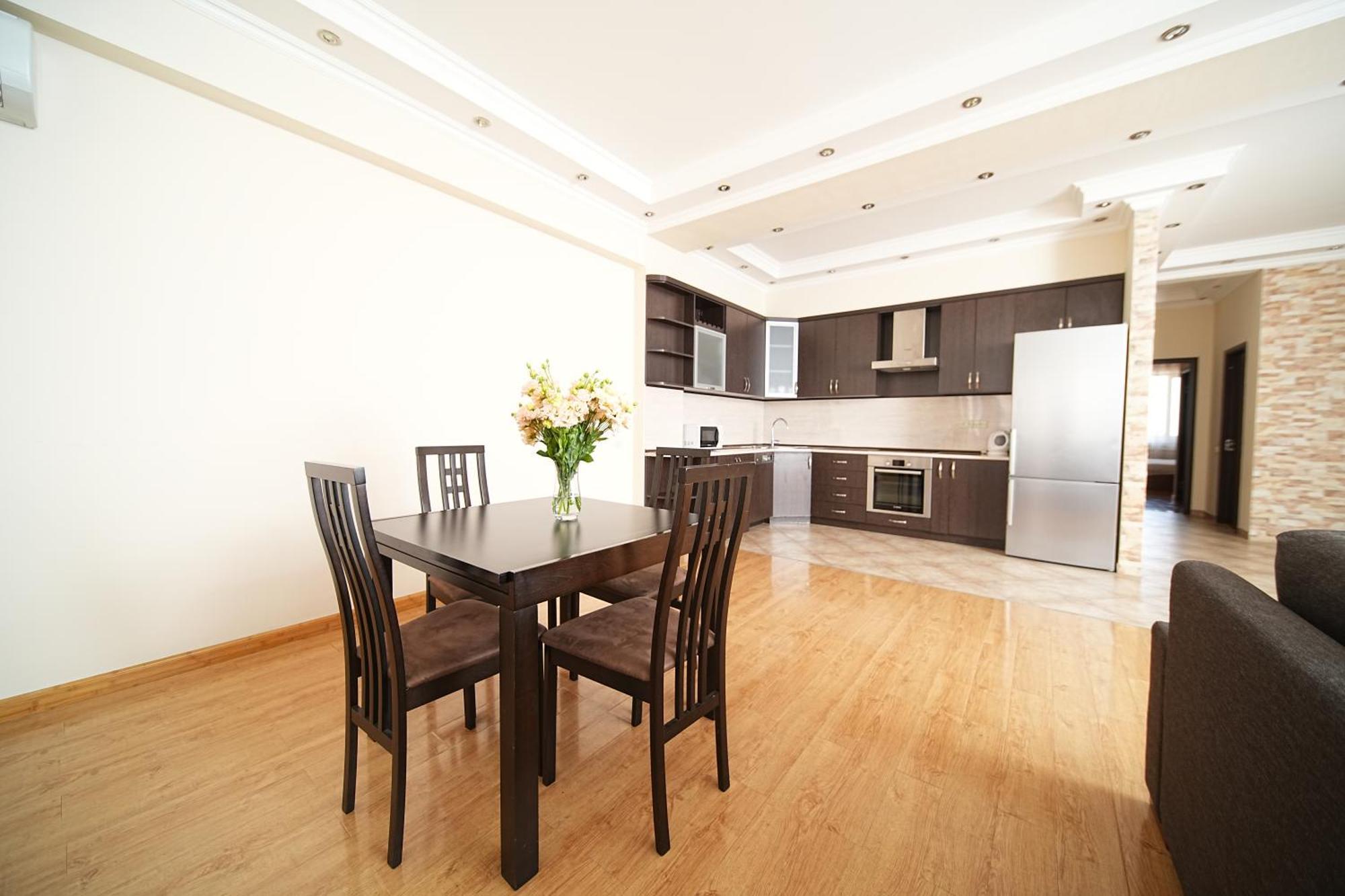 Sweet Home apartments Jerevan Buitenkant foto