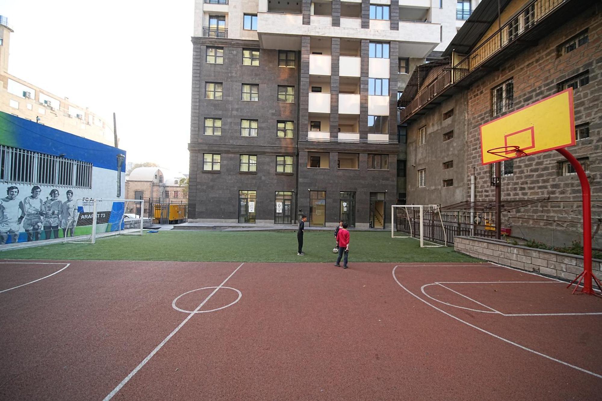 Sweet Home apartments Jerevan Buitenkant foto